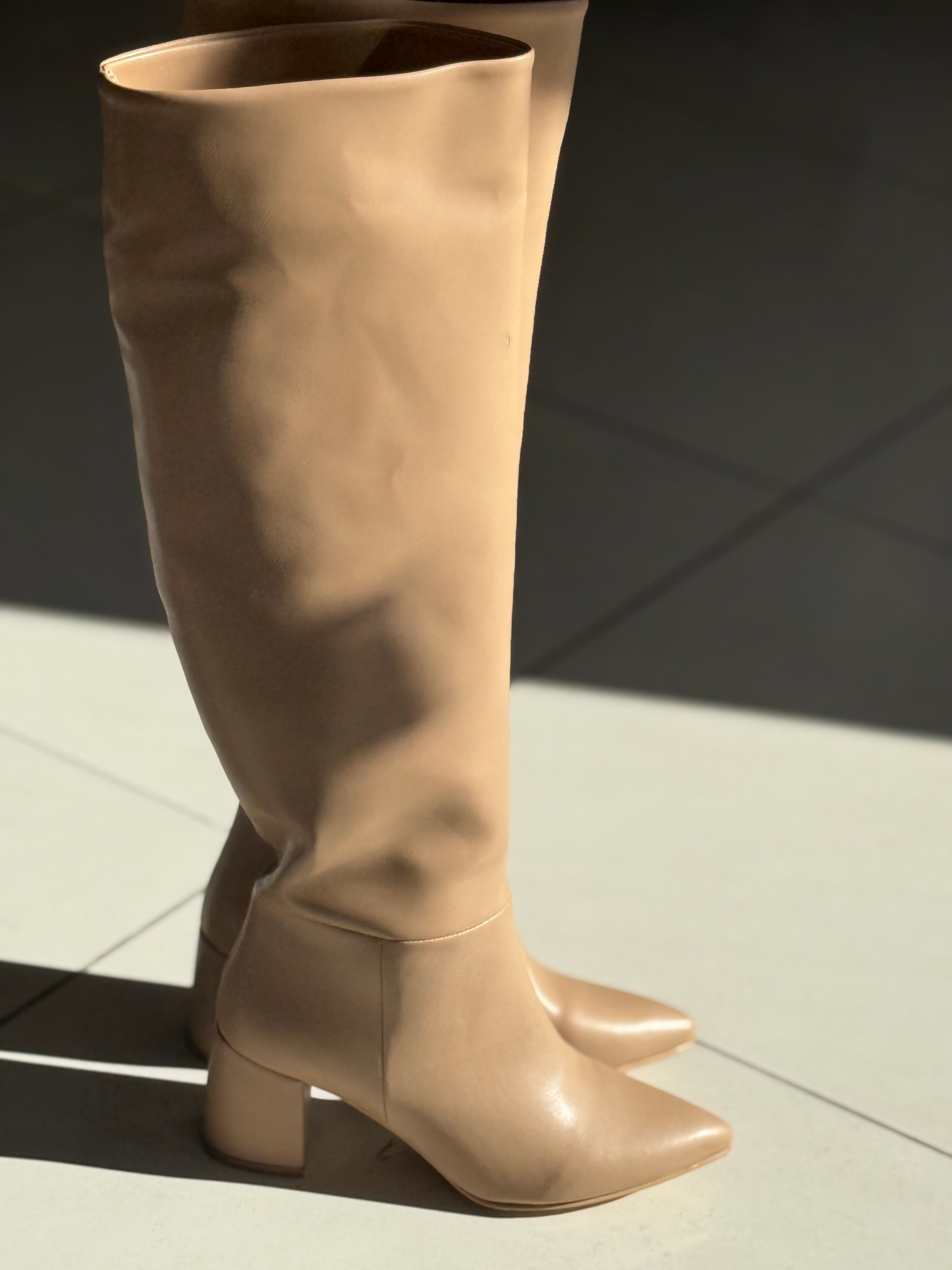 Low heel leather nude boots