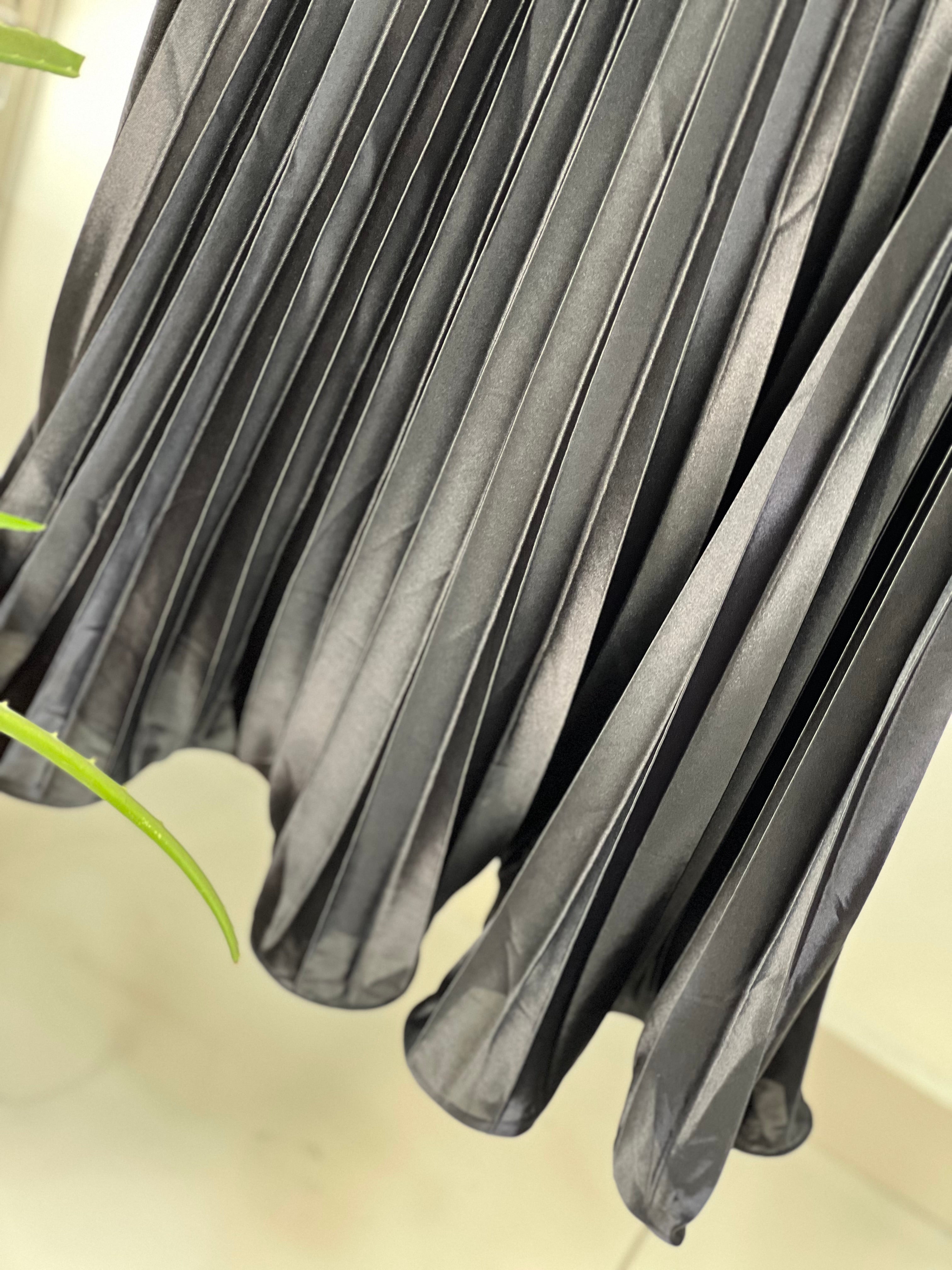 Effortless Chic: Long Pleated Satin Skirt