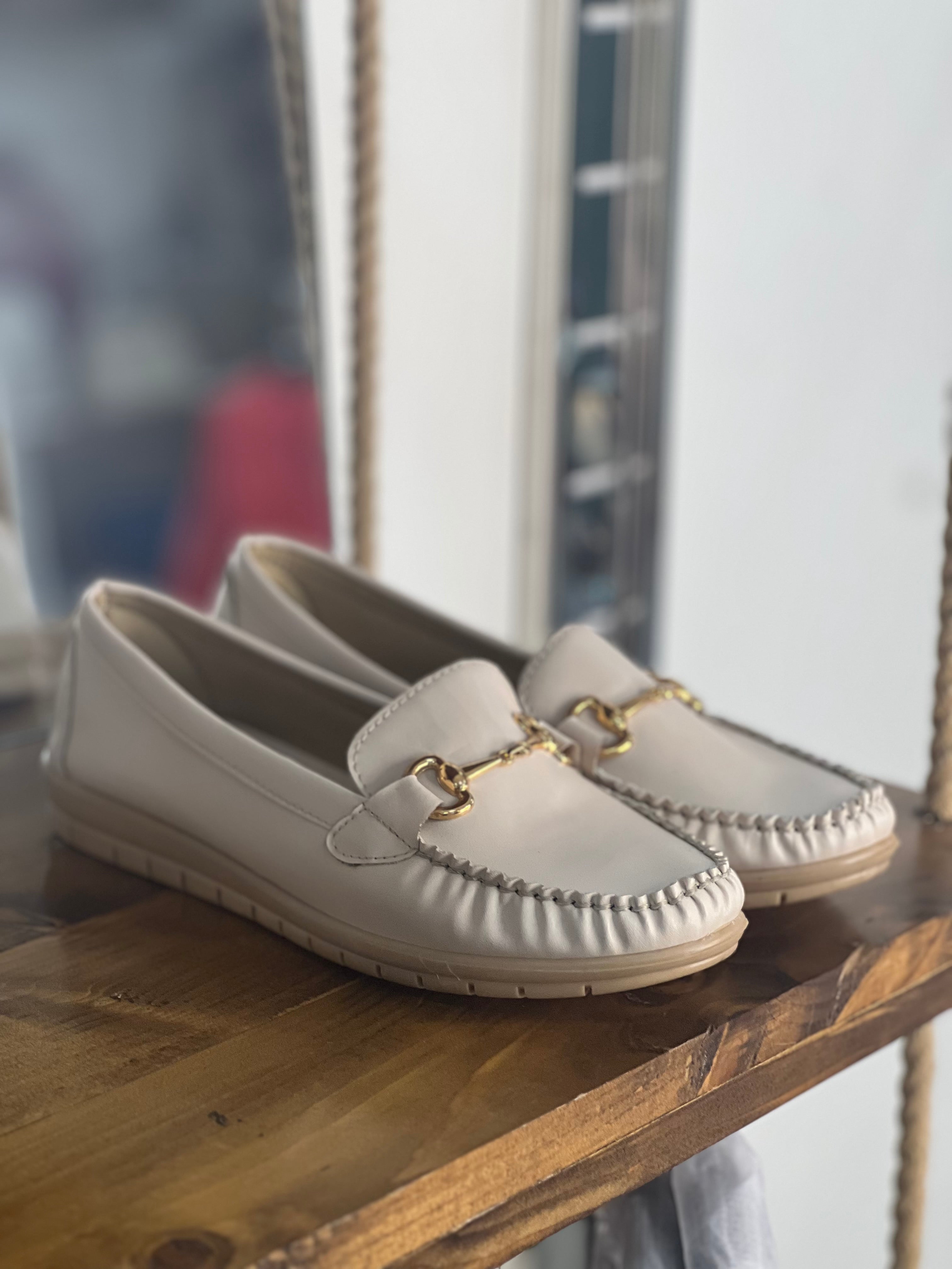 Beige Leather Ballerina Loafers – Soft Elegance for Every Day