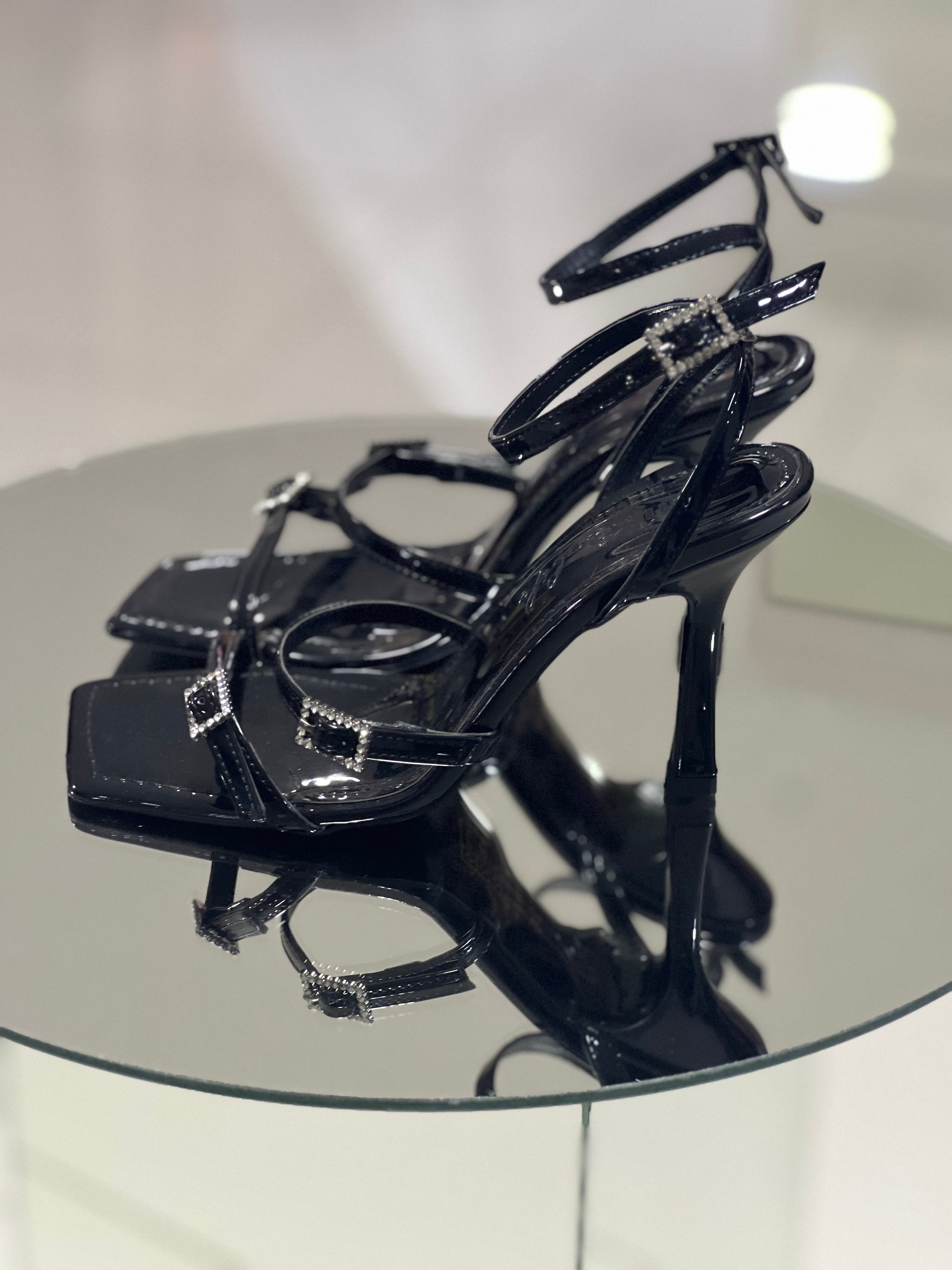 Shine & Comfort Heels