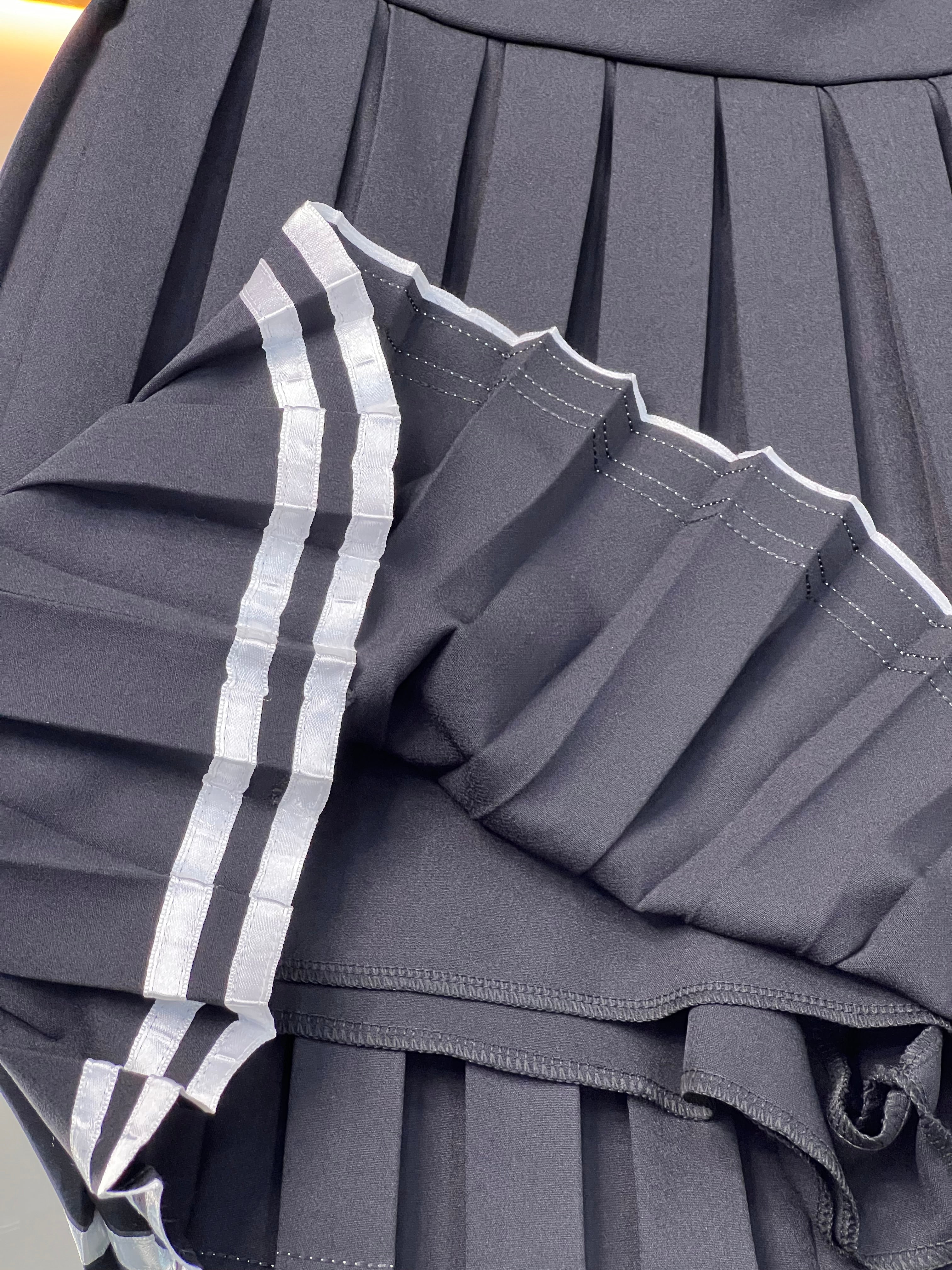 Built-in skort lining