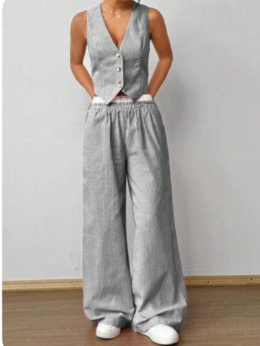 Natural edge linen set