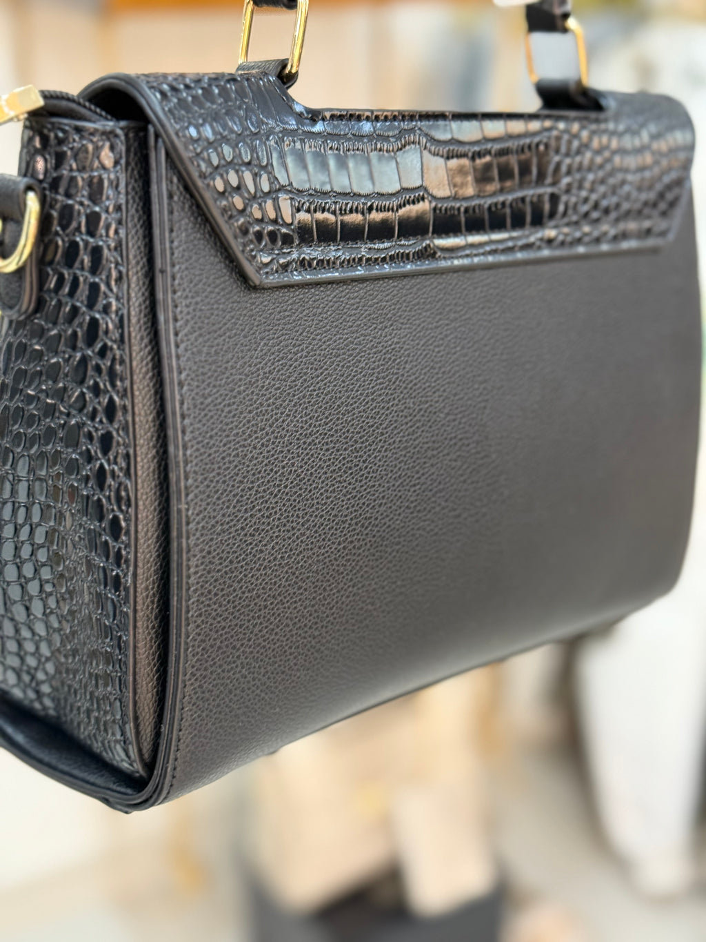 Leather stylish bag