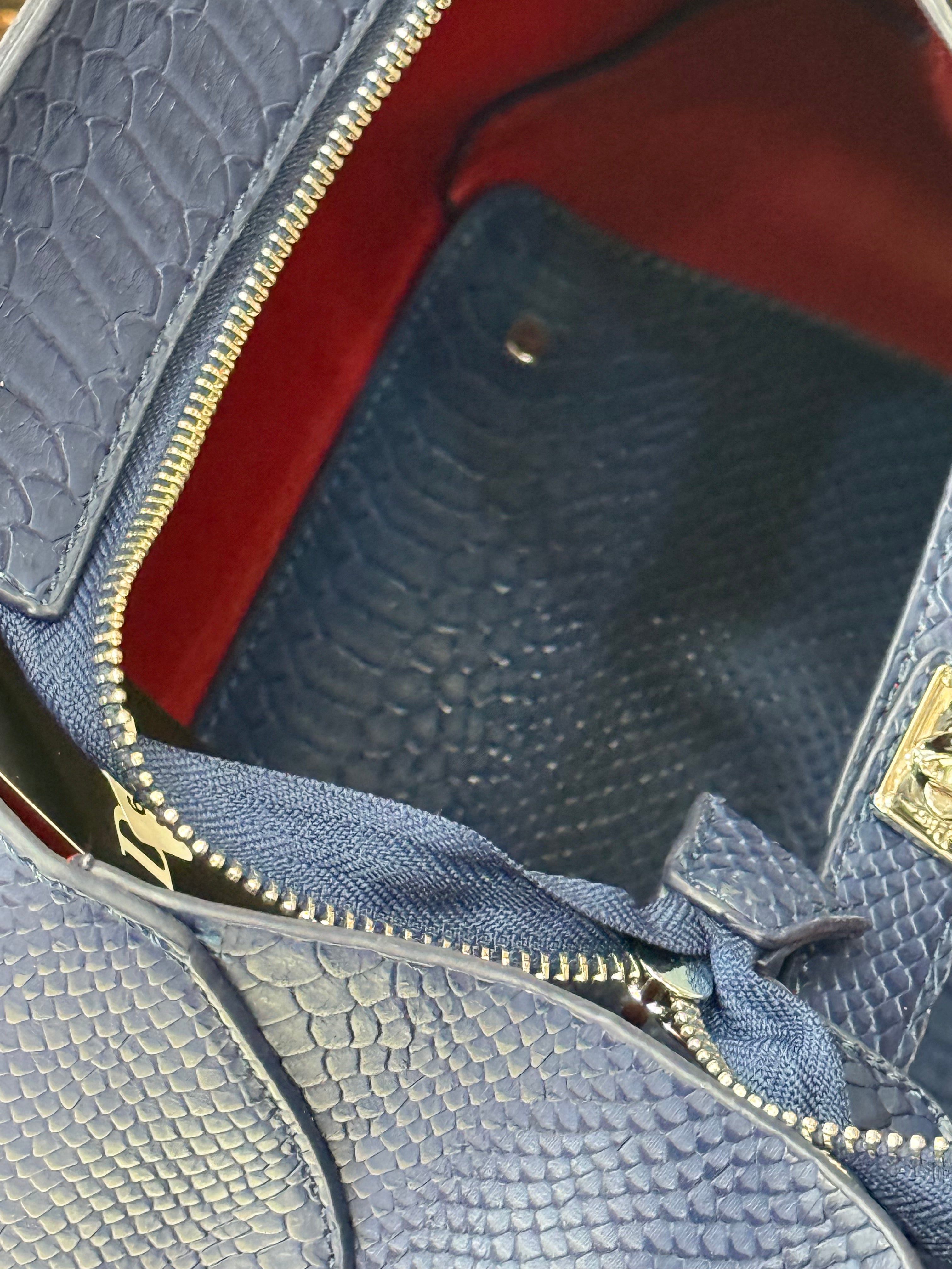 Big leather luxury bag