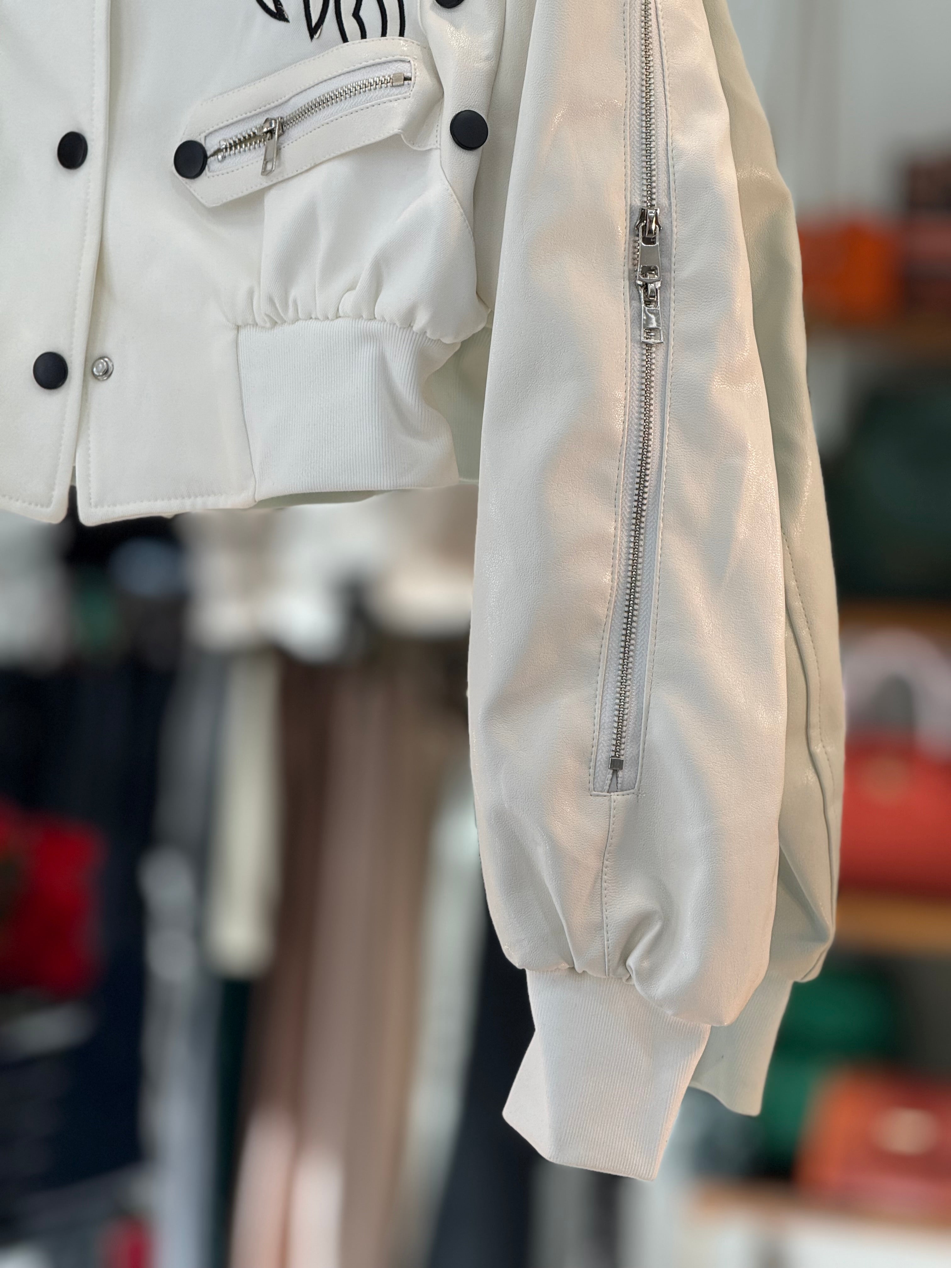 Leather crop stylish jacket