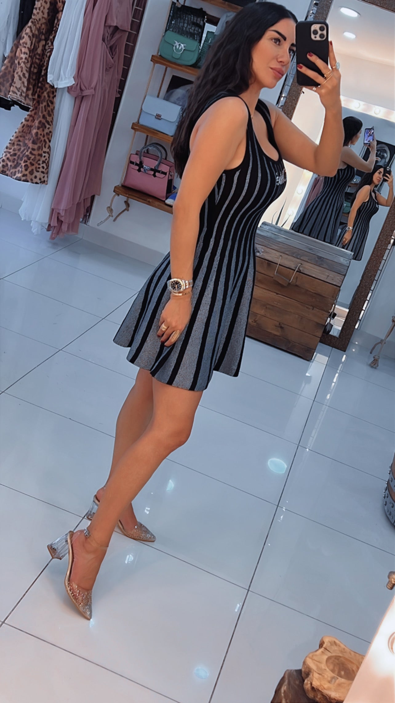 Chic Casual Dress with Striped Design and Flared Skirt