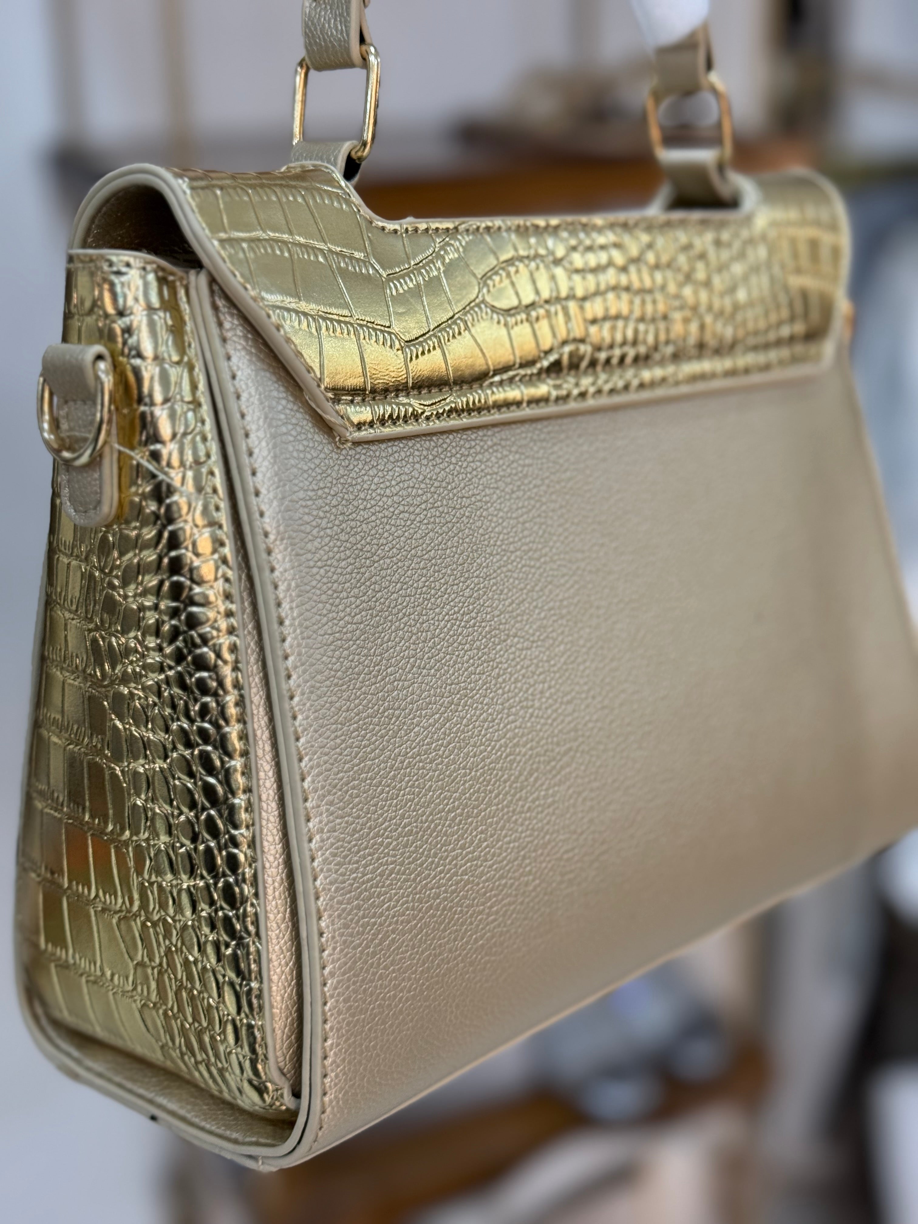 Leather stylish bag
