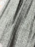 Wool pleated skirt with belt