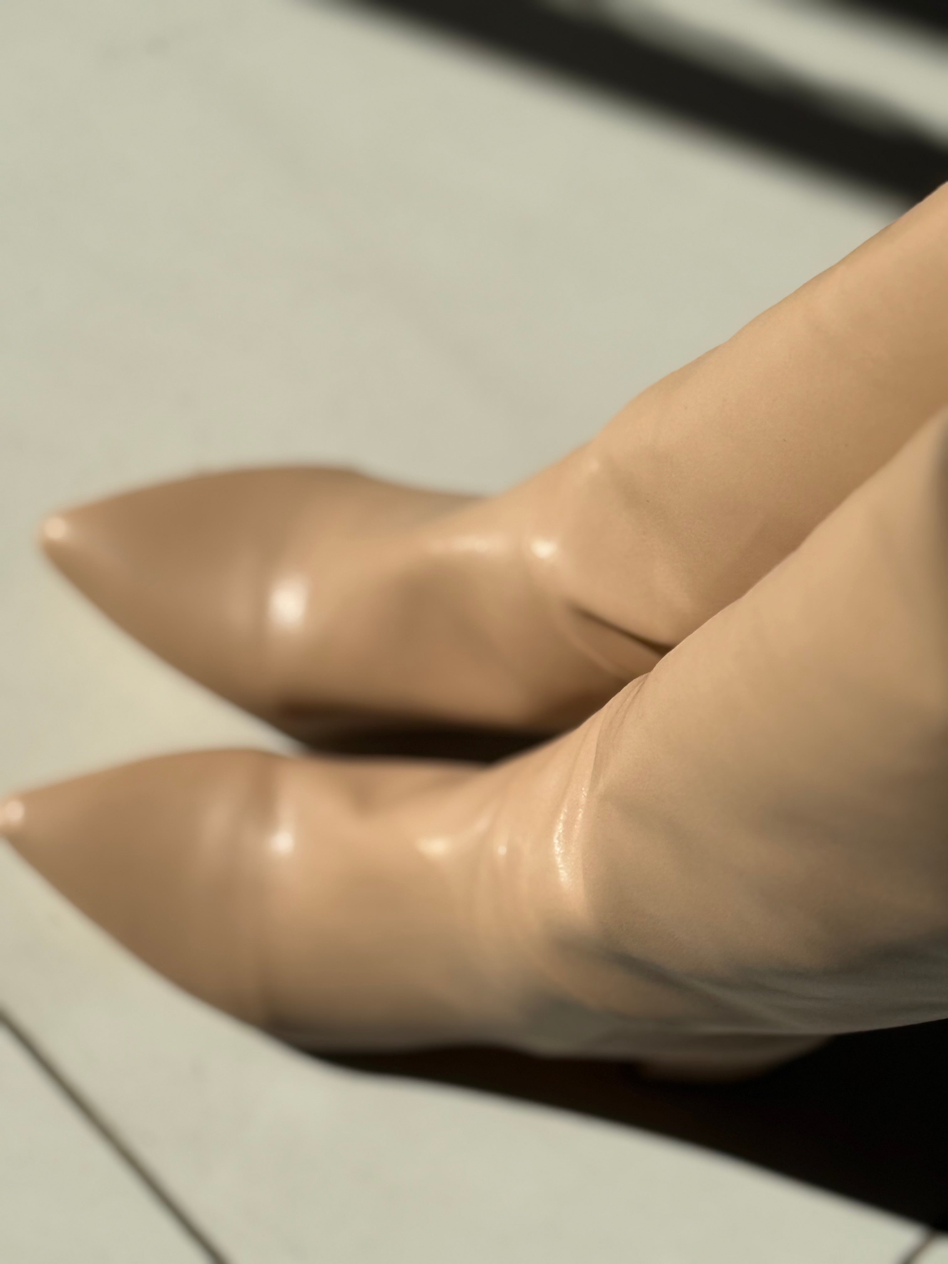 Low heel leather nude boots