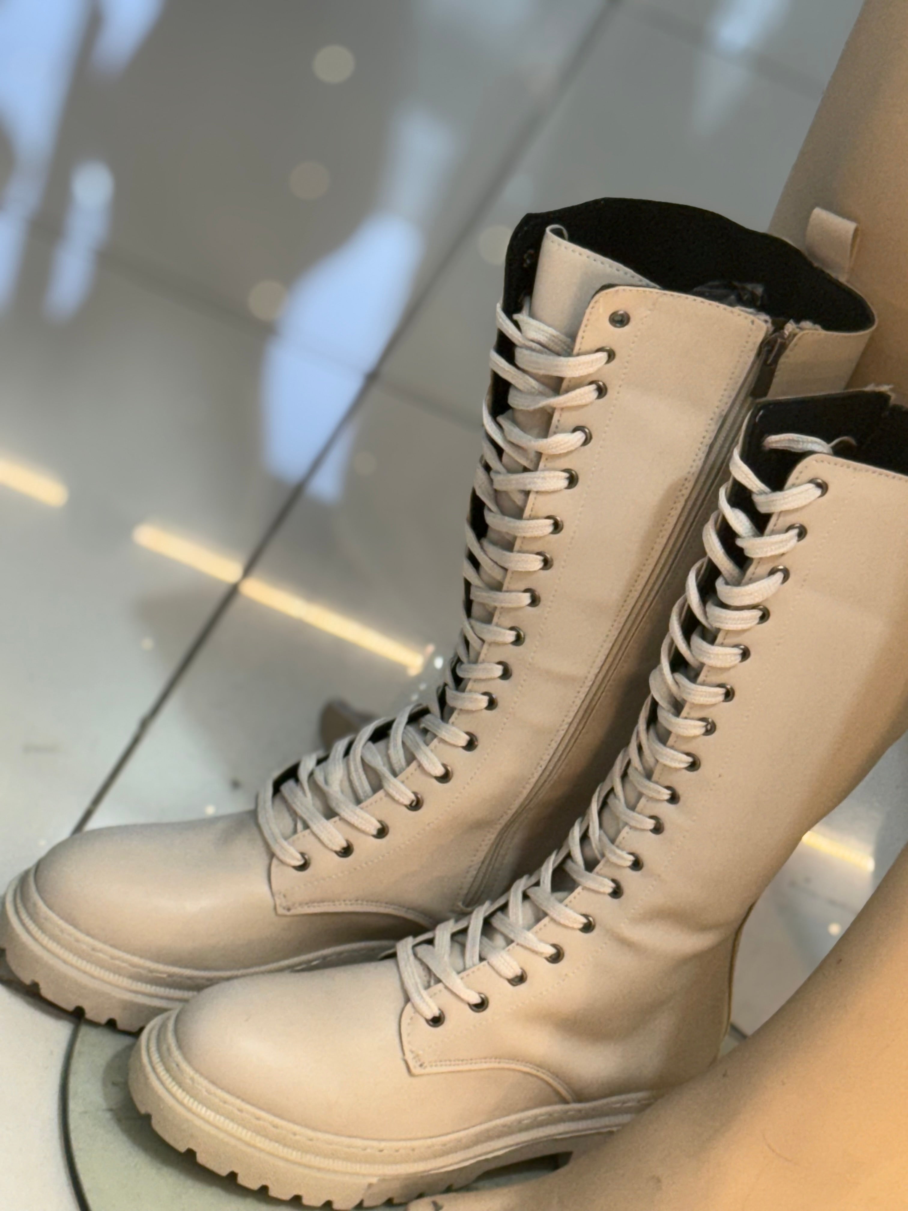 Leather Laces long beige boots