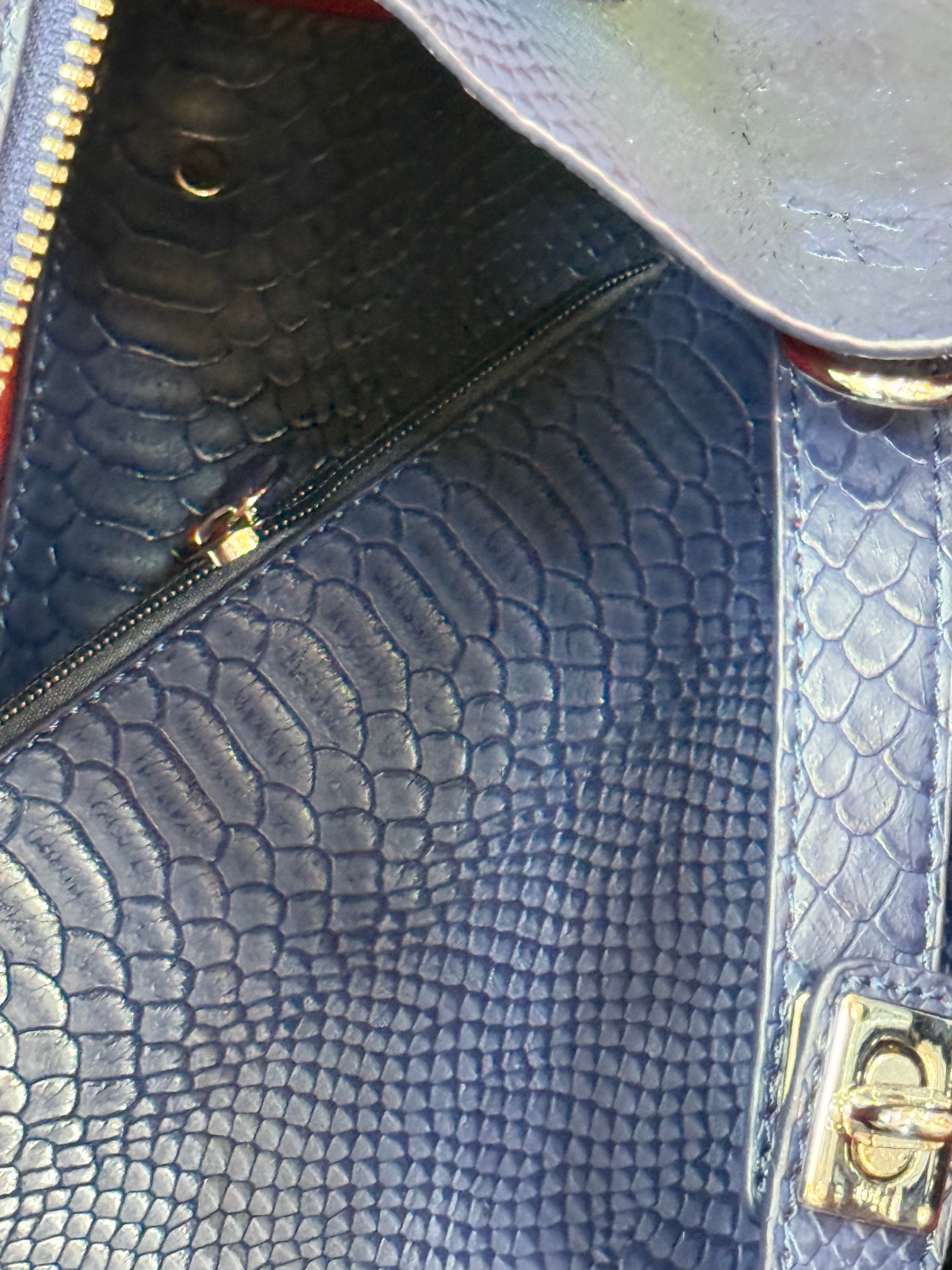 Big leather luxury bag