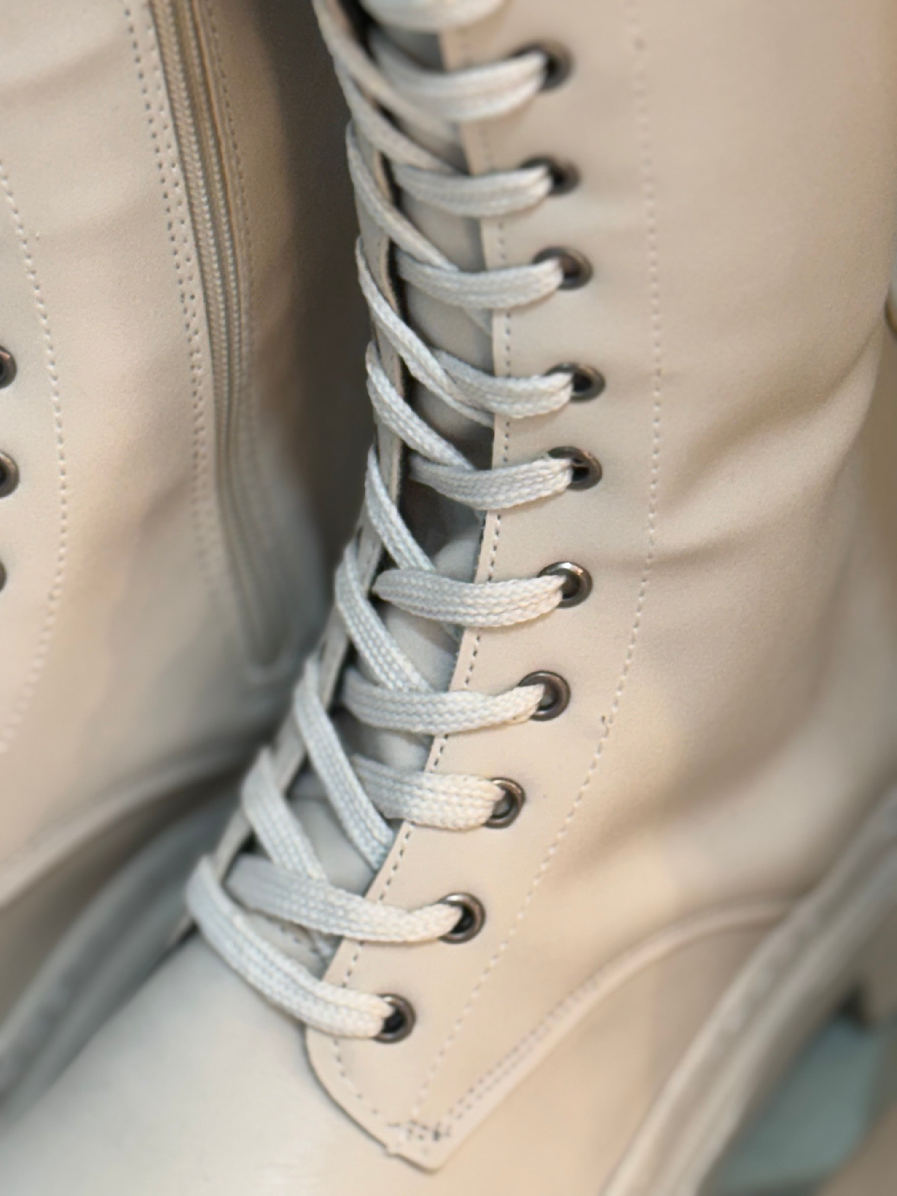 Leather Laces long beige boots