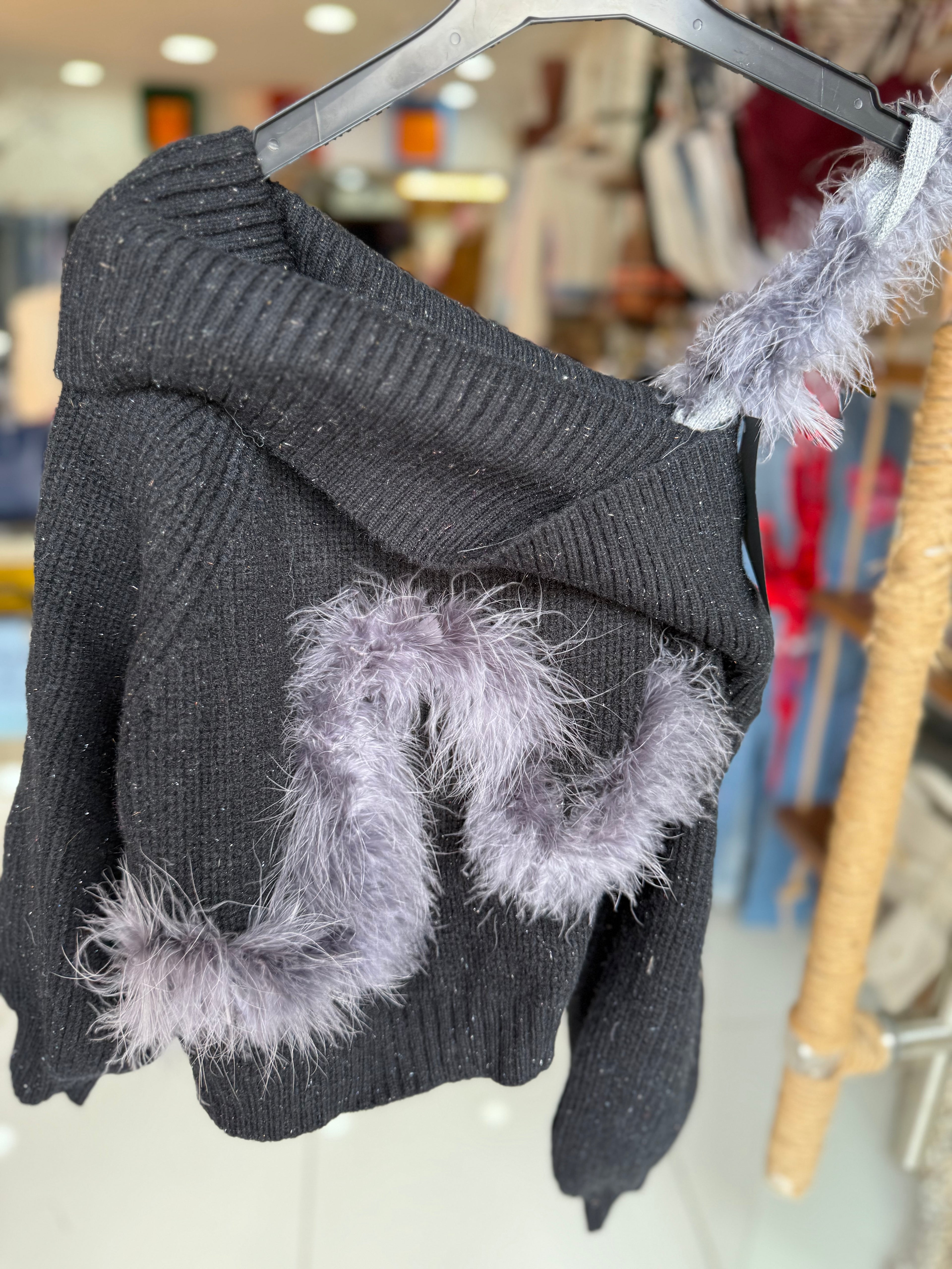 One-Shoulder wool & fur Sweater