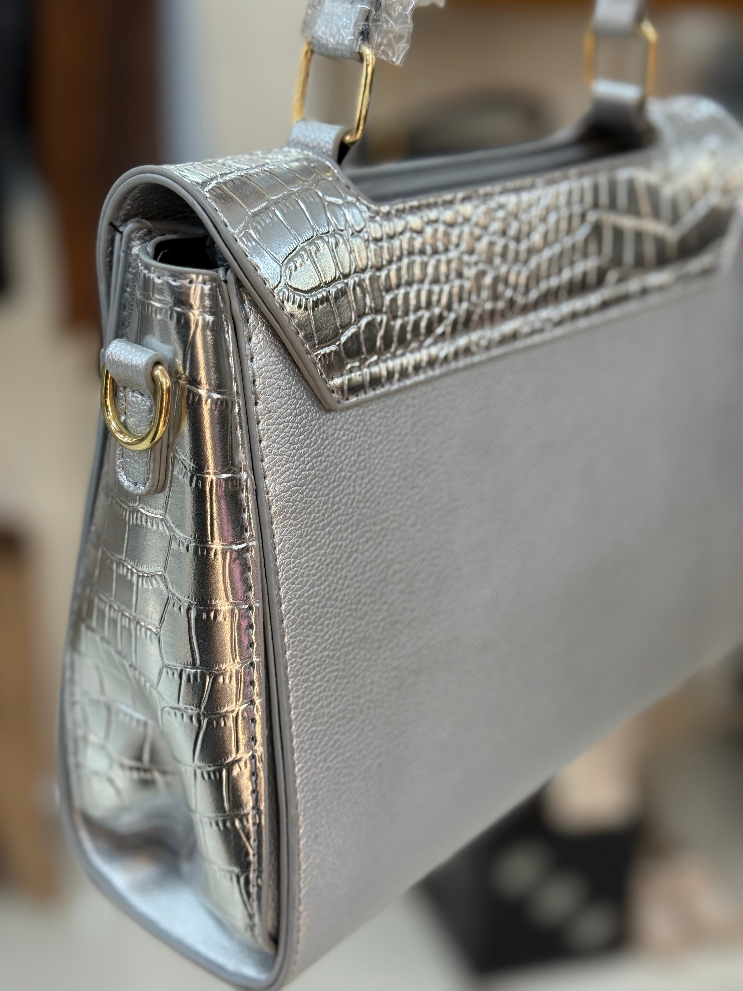 Leather stylish bag