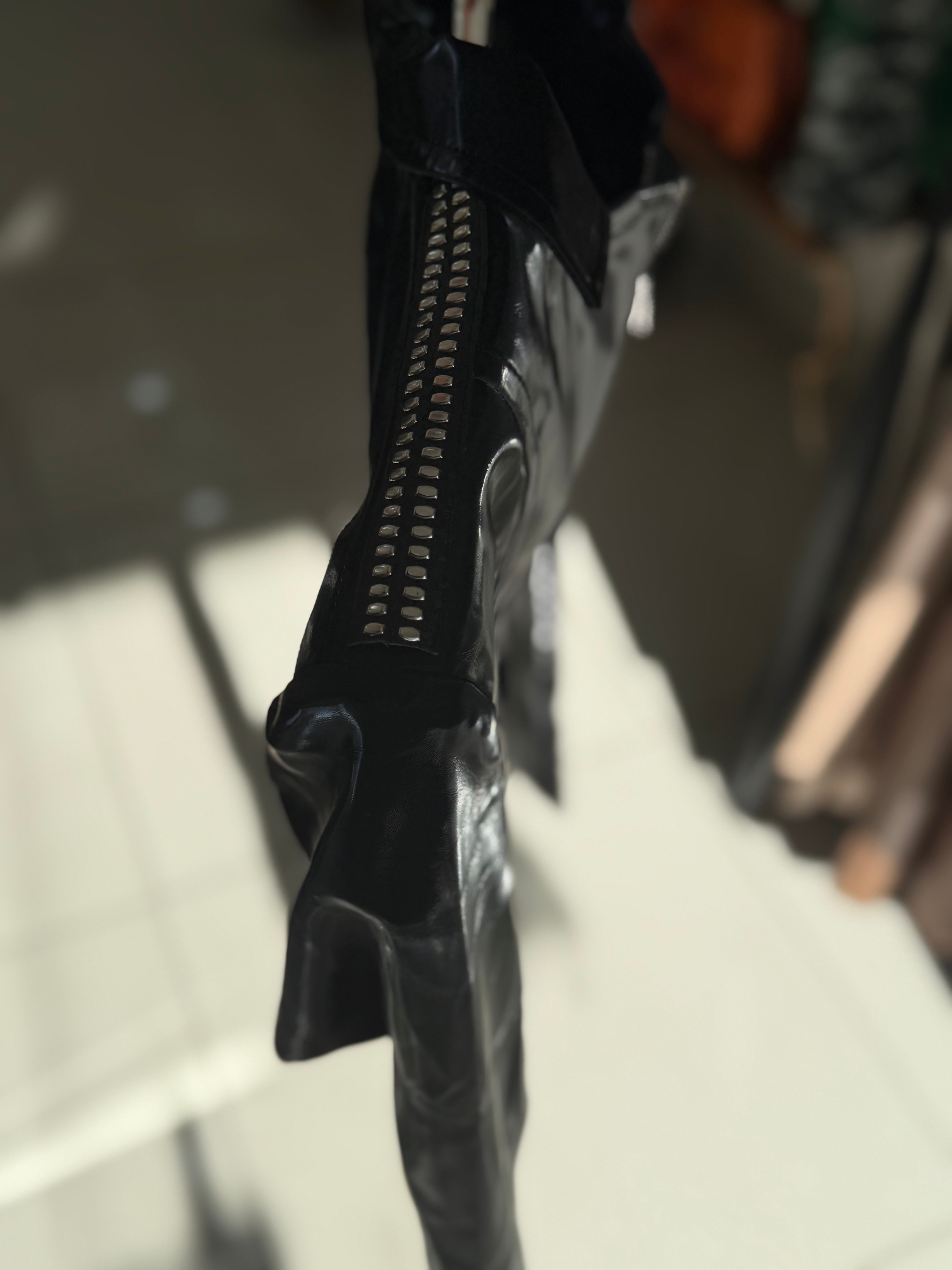 Glossy Black Cropped Leather Jacket