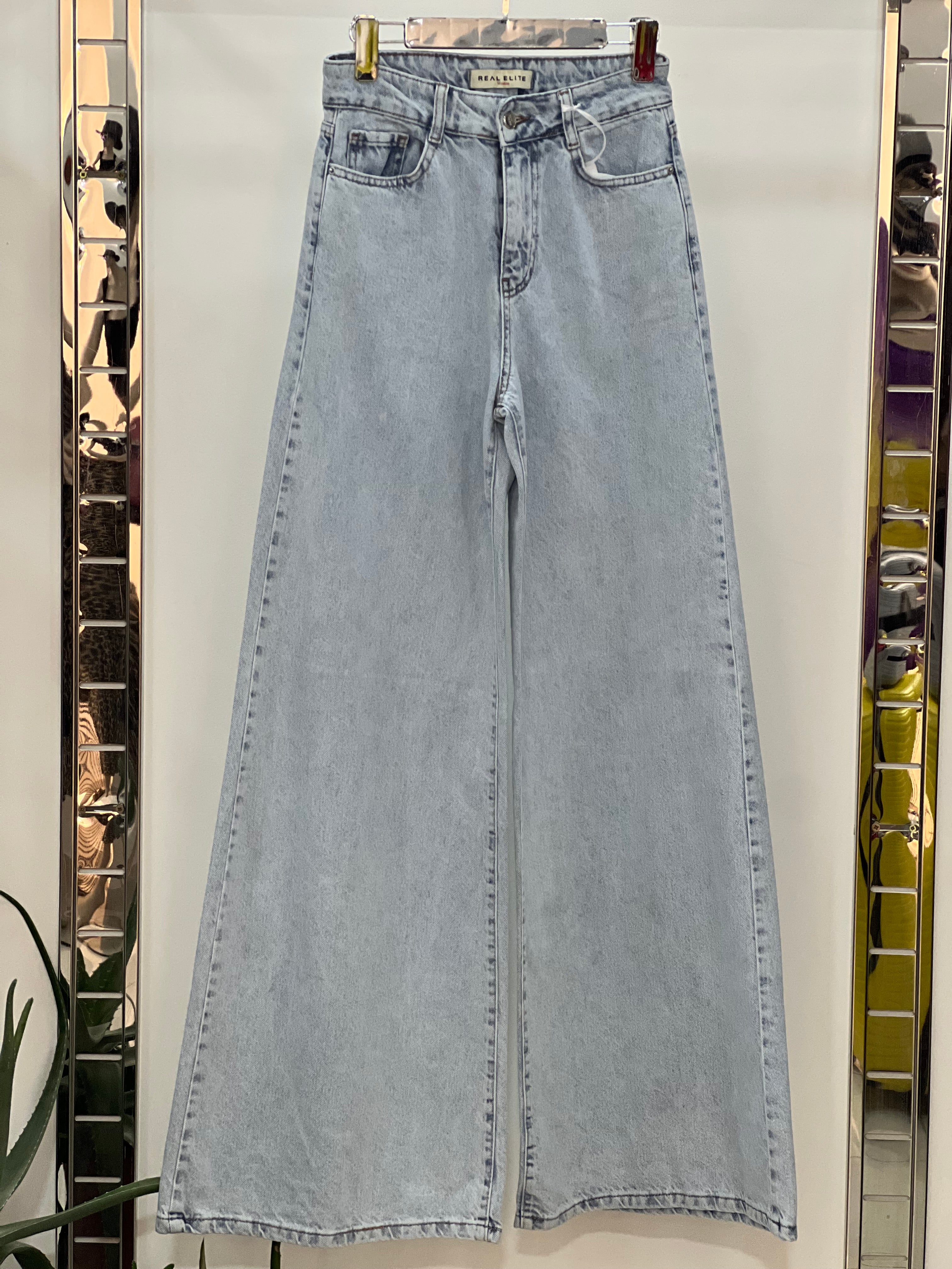 X Wide Leg Jeans