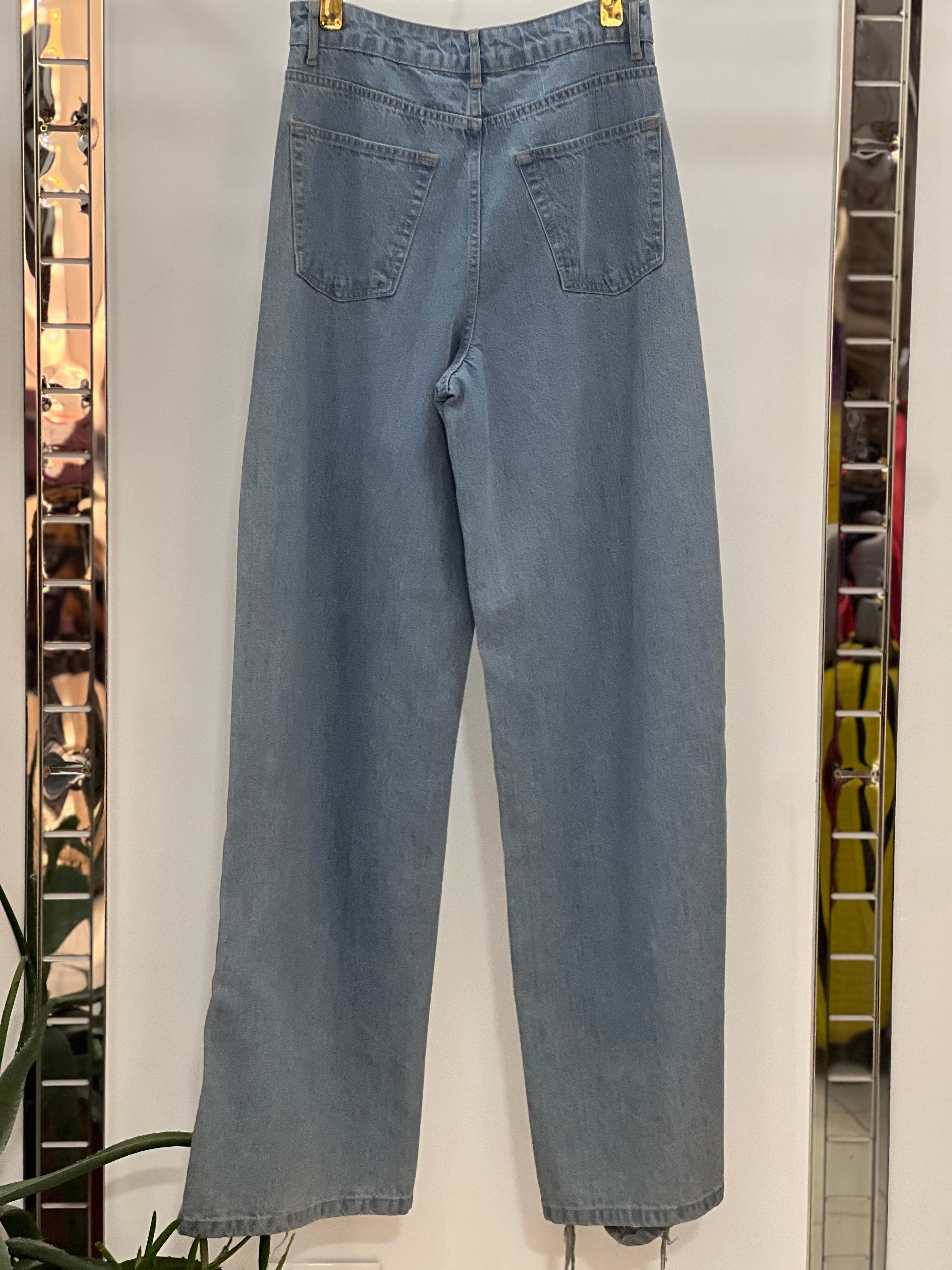 Extreme Distressed High-Waist Denim Jeans