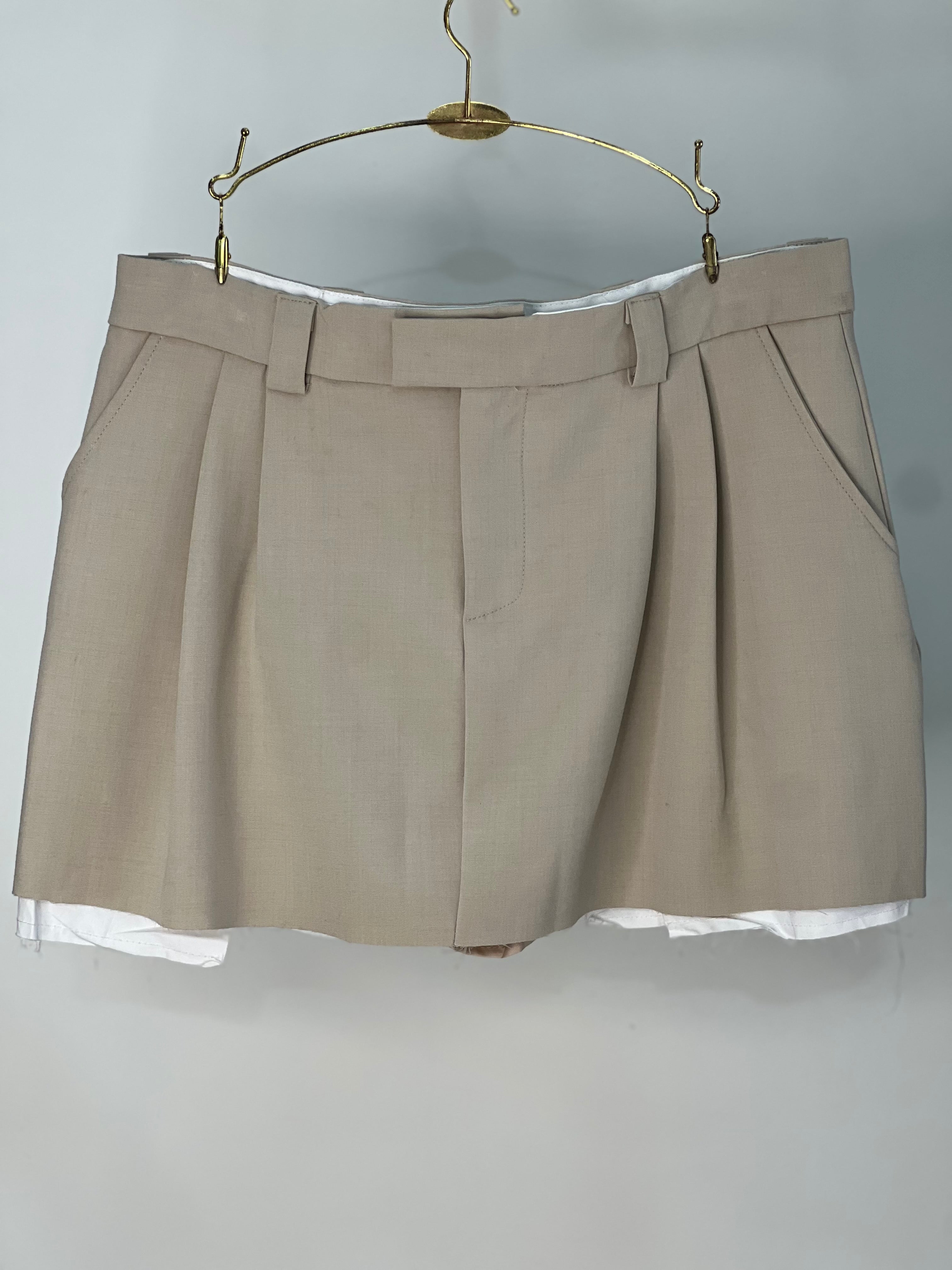 Beige Contrast Pocket Skort – Modern Utility Style