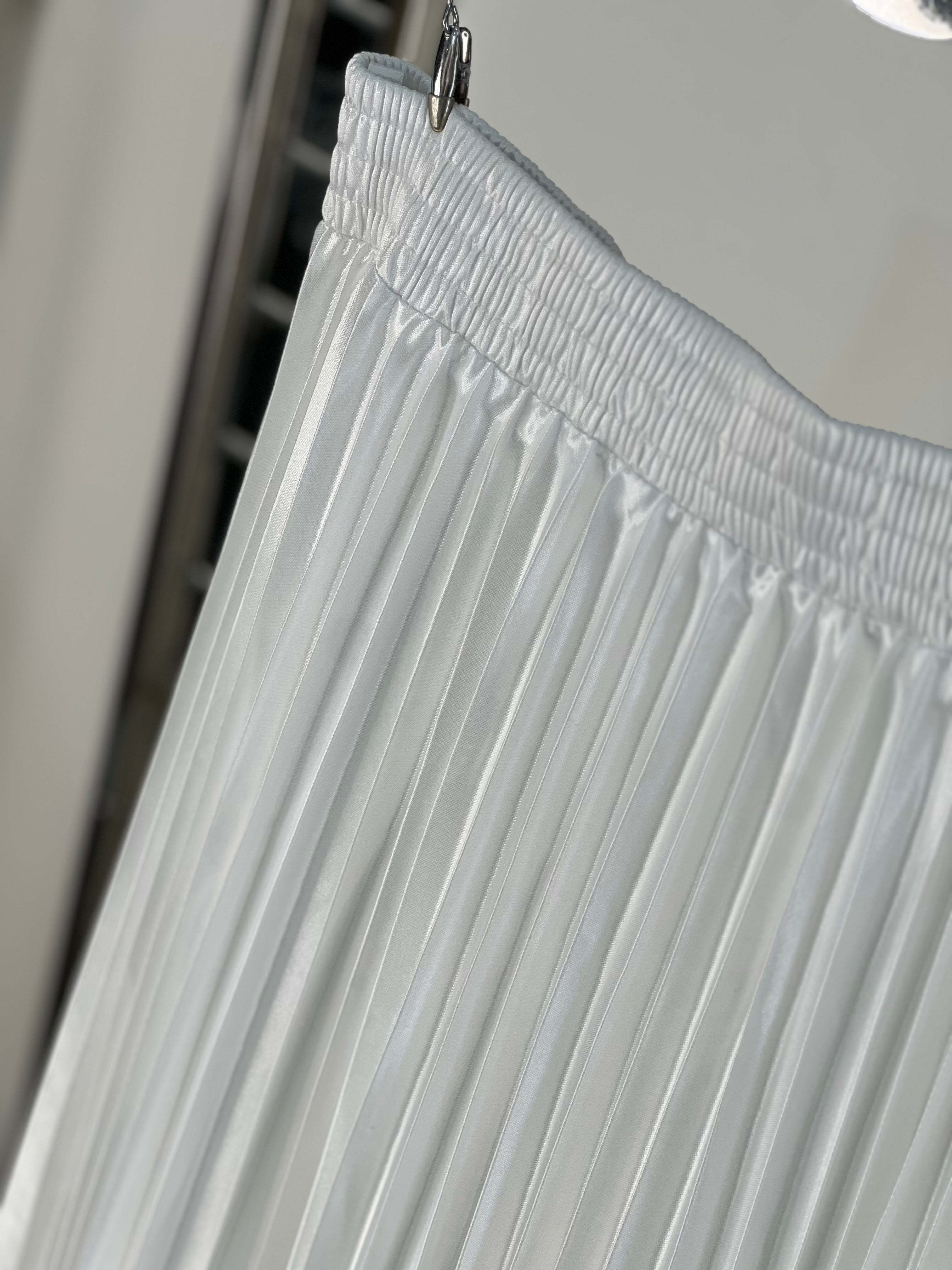 Effortless Chic: Long Pleated Satin Skirt